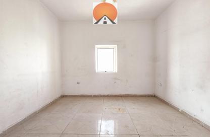 Apartment - 2 Bedrooms - 2 Bathrooms for rent in Muwaileh Commercial - Sharjah