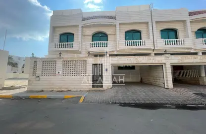 Villa - 6 Bedrooms - 7 Bathrooms for rent in Al Karamah - Abu Dhabi