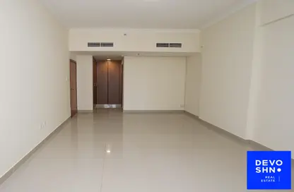 Apartment - 3 Bedrooms - 4 Bathrooms for sale in Plaza Residences 1 - Plaza Residences - Jumeirah Village Circle - Dubai