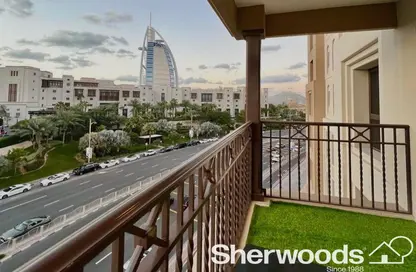 Apartment - 4 Bedrooms - 4 Bathrooms for sale in Lamtara 3 - Madinat Jumeirah Living - Umm Suqeim - Dubai