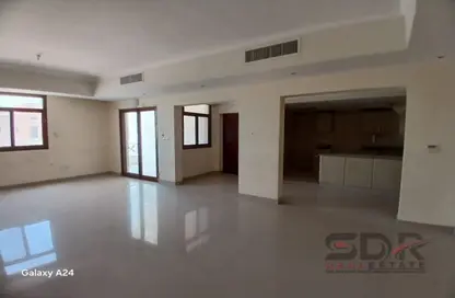 Apartment - 3 Bedrooms - 3 Bathrooms for rent in Ministries Complex - Khalifa Park - Eastern Road - Abu Dhabi