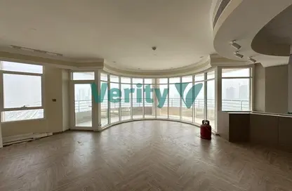 Apartment - 2 Bedrooms - 3 Bathrooms for rent in Marina Crown - Dubai Marina - Dubai