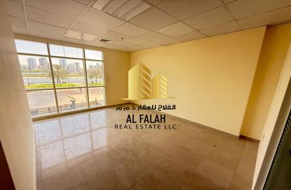 Office Space - Studio - 1 Bathroom for rent in Al Majaz 3 - Al Majaz - Sharjah