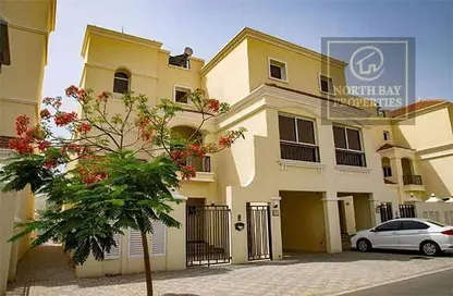 Villa - 4 Bedrooms - 3 Bathrooms for rent in The Townhouses at Al Hamra Village - Al Hamra Village - Ras Al Khaimah