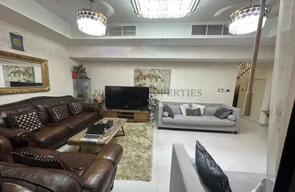 Villa - 3 Bedrooms - 5 Bathrooms for rent in Madinat Hind - Mulberry - Damac Hills 2 - Dubai