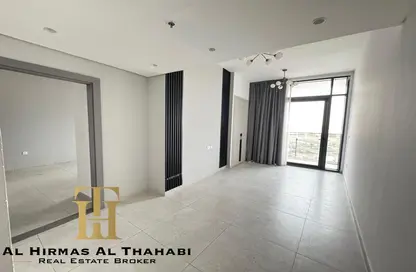 Apartment - 3 Bedrooms - 3 Bathrooms for rent in The V Tower - Dubai Land Residence Complex - Dubai