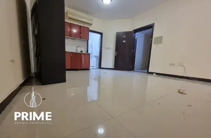 Apartment - 1 Bedroom - 1 Bathroom for rent in Mushrif Gardens - Al Mushrif - Abu Dhabi