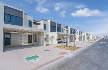 Townhouse - 3 Bedrooms - 4 Bathrooms for sale in Shams Townhouses - Town Square - Dubai