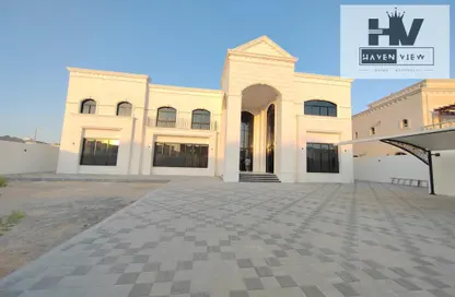 Villa - 6 Bedrooms for rent in Mohamed Bin Zayed Centre - Mohamed Bin Zayed City - Abu Dhabi