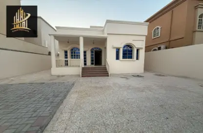 Villa - 3 Bedrooms - 5 Bathrooms for rent in Al Rawda 2 - Al Rawda - Ajman