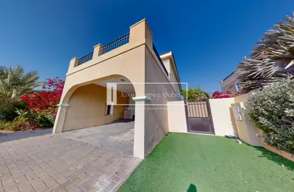 Villa - 5 Bedrooms - 7 Bathrooms for rent in The Centro - The Villa - Dubai