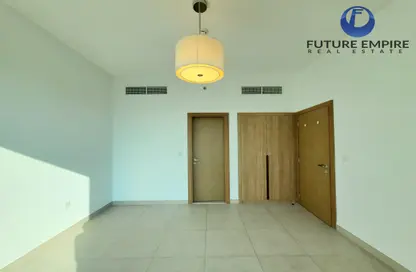 Apartment - 1 Bedroom - 2 Bathrooms for rent in Al Nasr Plaza - Oud Metha - Bur Dubai - Dubai