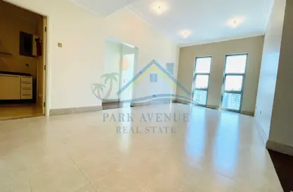 Apartment - 3 Bedrooms - 3 Bathrooms for rent in Al Najda Street - Abu Dhabi