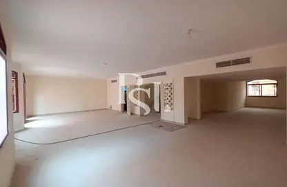 Villa - 6 Bedrooms - 7 Bathrooms for rent in Al Khalidiya - Abu Dhabi