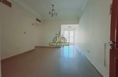 Apartment - 2 Bedrooms - 2 Bathrooms for rent in Al Nahda Complex - Al Nahda - Sharjah