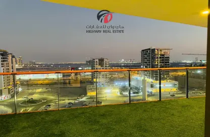 Apartment - 2 Bedrooms - 2 Bathrooms for sale in Binghatti Avenue - Al Jaddaf - Dubai