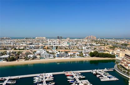 Apartment - 2 Bedrooms - 3 Bathrooms for rent in Marina Residences 2 - Marina Residences - Palm Jumeirah - Dubai