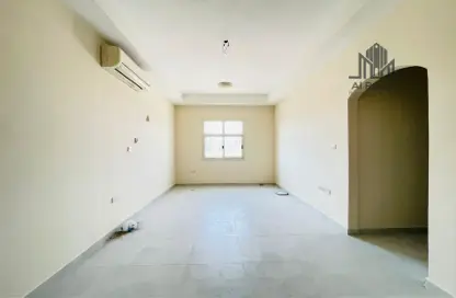 Apartment - 3 Bedrooms - 3 Bathrooms for rent in Al Manaseer - Al Ain