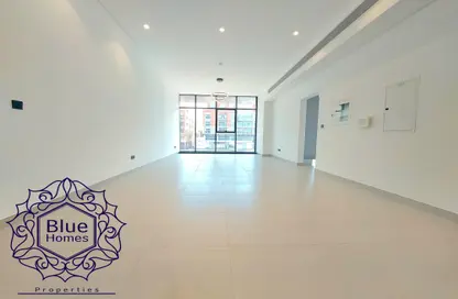 Apartment - 2 Bedrooms - 3 Bathrooms for rent in Al Hamriya Building - Bur Dubai - Dubai