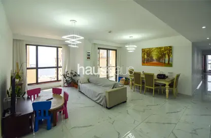 Apartment - 3 Bedrooms - 3 Bathrooms for sale in Murjan 5 - Murjan - Jumeirah Beach Residence - Dubai