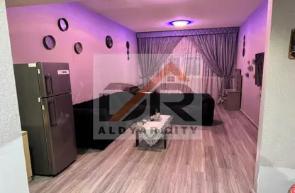 Apartment - 1 Bathroom for rent in Al Rashidiya Towers - Ajman Downtown - Ajman