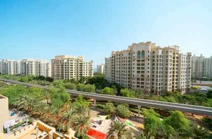 Apartment - 2 Bedrooms - 4 Bathrooms for sale in Golden Mile 2 - Golden Mile - Palm Jumeirah - Dubai