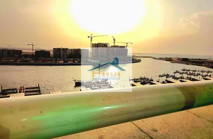 Apartment - 2 Bedrooms - 3 Bathrooms for rent in Al Khan Corniche - Al Khan - Sharjah