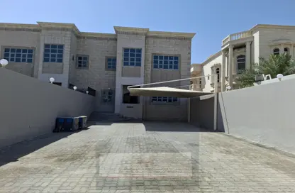 Villa - 4 Bedrooms - 4 Bathrooms for rent in Mohamed Bin Zayed Centre - Mohamed Bin Zayed City - Abu Dhabi