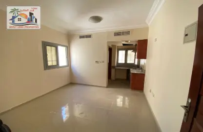 Apartment - Studio - 1 Bathroom for rent in Fire Station Road - Muwaileh - Sharjah