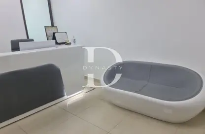 Office Space - Studio - 1 Bathroom for rent in The Burlington - Business Bay - Dubai