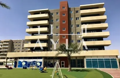 Apartment - 3 Bedrooms - 4 Bathrooms for sale in Tower 3 - Al Reef Downtown - Al Reef - Abu Dhabi