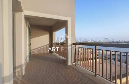 Villa - 5 Bedrooms - 6 Bathrooms for sale in Sur La Mer - La Mer - Jumeirah - Dubai