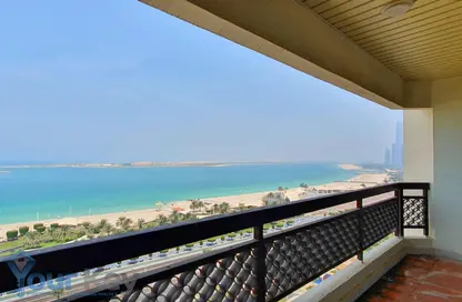 Apartment - 4 Bedrooms - 6 Bathrooms for rent in 3 Sails Tower - Corniche Road - Abu Dhabi