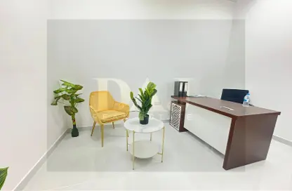 Business Centre - Studio - 1 Bathroom for rent in Red Avenue - Al Garhoud - Dubai