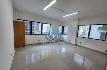 Office Space - Studio - 2 Bathrooms for rent in Khalifa Street - Abu Dhabi