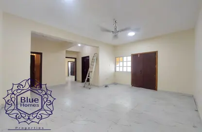 Villa - 5 Bedrooms - 4 Bathrooms for rent in Al Ghafeyah area - Sharjah