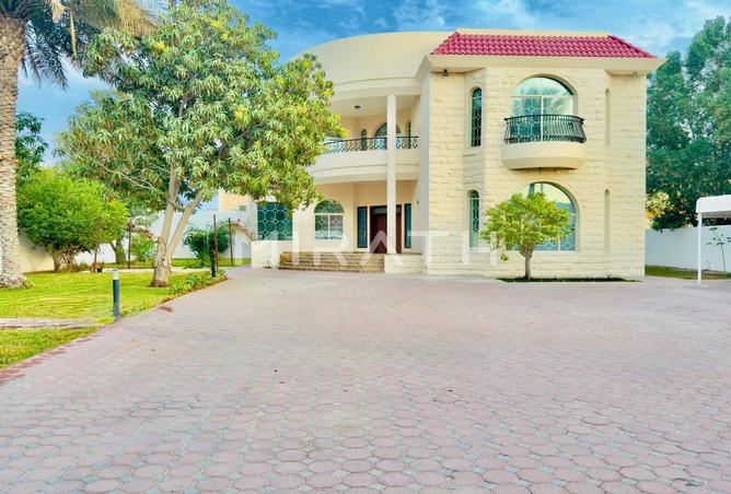 Villa - 4 Bedrooms - 5 Bathrooms for rent in Al Barsha 2 Villas - Al Barsha 2 - Al Barsha - Dubai