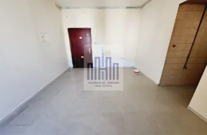 Apartment - 1 Bathroom for rent in Fire Station Road - Muwaileh - Sharjah