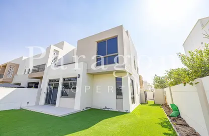 Townhouse - 4 Bedrooms - 3 Bathrooms for sale in Noor Townhouses - Town Square - Dubai