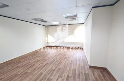 Office Space - Studio - 1 Bathroom for rent in Al Najda Street - Abu Dhabi