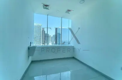 Office Space - Studio - 2 Bathrooms for rent in Capital Golden Tower - Business Bay - Dubai