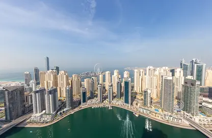 Apartment - 4 Bedrooms - 5 Bathrooms for sale in Vida Residences Dubai Marina - Dubai Marina - Dubai