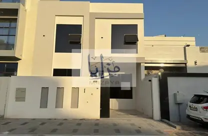 Villa - 5 Bedrooms - 7 Bathrooms for sale in Al Ameera Village - Ajman