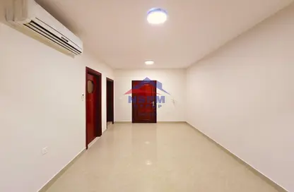 Apartment - 1 Bedroom - 2 Bathrooms for rent in Al Mushrif - Abu Dhabi