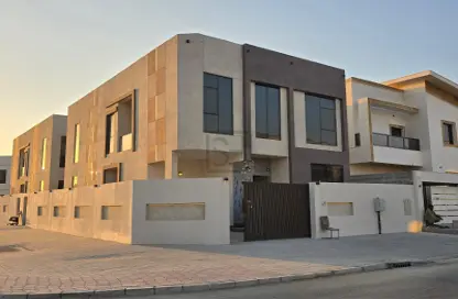 Villa - 4 Bedrooms - 6 Bathrooms for sale in Al Yasmeen 1 - Al Yasmeen - Ajman