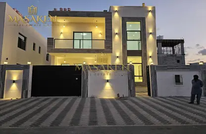 Villa - 5 Bedrooms - 7 Bathrooms for sale in Al Yasmeen 1 - Al Yasmeen - Ajman