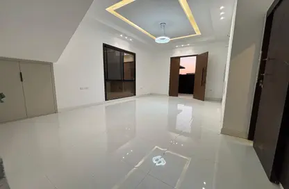 Villa - 5 Bedrooms - 7 Bathrooms for sale in Al Yasmeen 1 - Al Yasmeen - Ajman