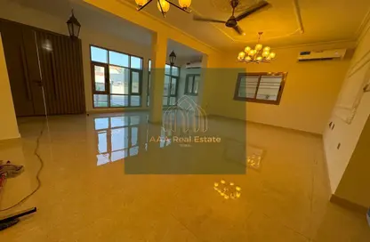 Villa - 5 Bedrooms - 7 Bathrooms for rent in Mirdif Villas - Mirdif - Dubai