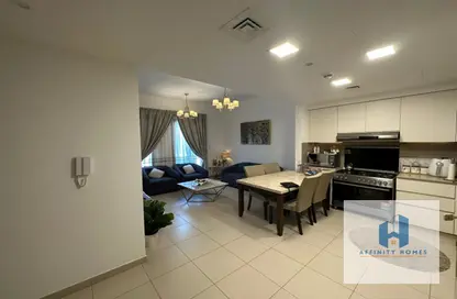 Apartment - 2 Bedrooms - 2 Bathrooms for sale in Zahra Breeze Apartments 4A - Zahra Breeze Apartments - Town Square - Dubai