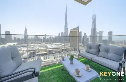 Apartment - 3 Bedrooms - 4 Bathrooms for rent in Downtown Views - Zabeel 2 - Zabeel - Dubai